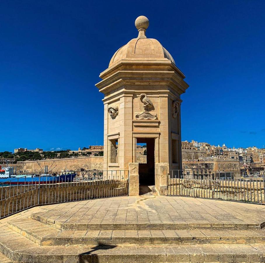 New & Unique Apartment - A 5 Minutes Ferry To Capital City Of Valletta Сенглеа Екстериор снимка